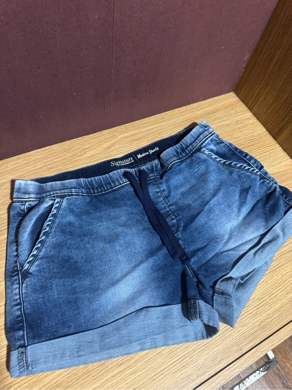 Signature by Levi Strauss Modern Denim Shorts XL Blue